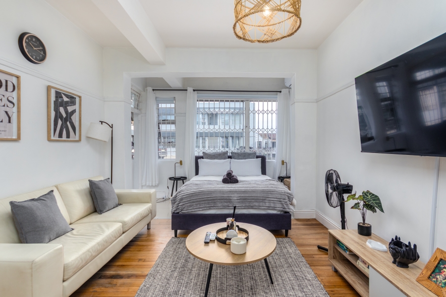 0 Bedroom Property for Sale in Sea Point Western Cape